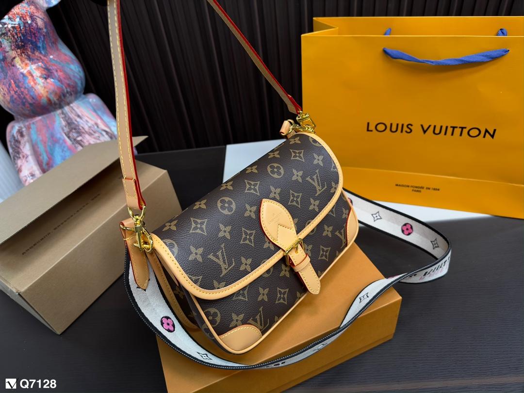 Replica Louis Vuitton Bag 24x15cm