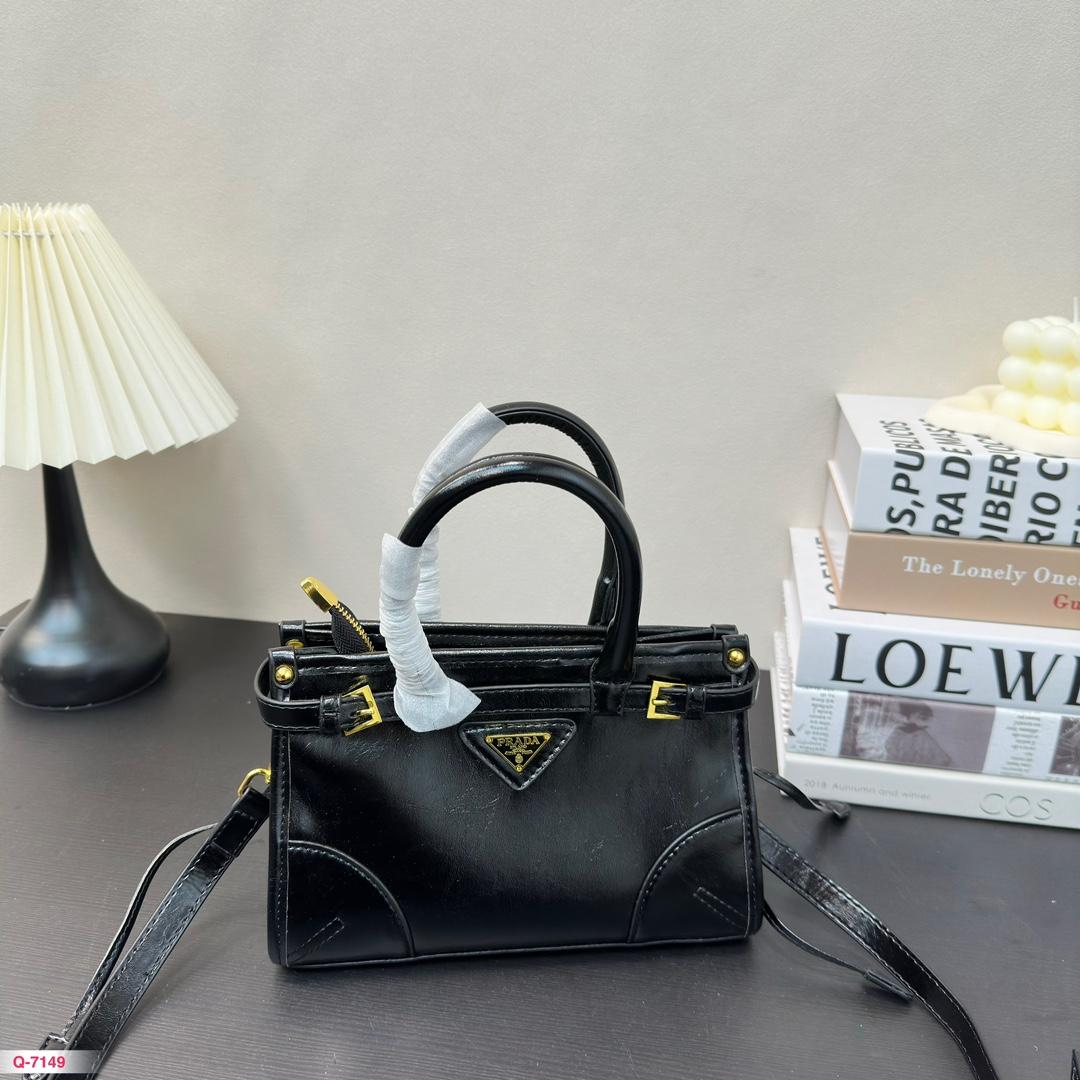Replica Prada Bag 23x15cm