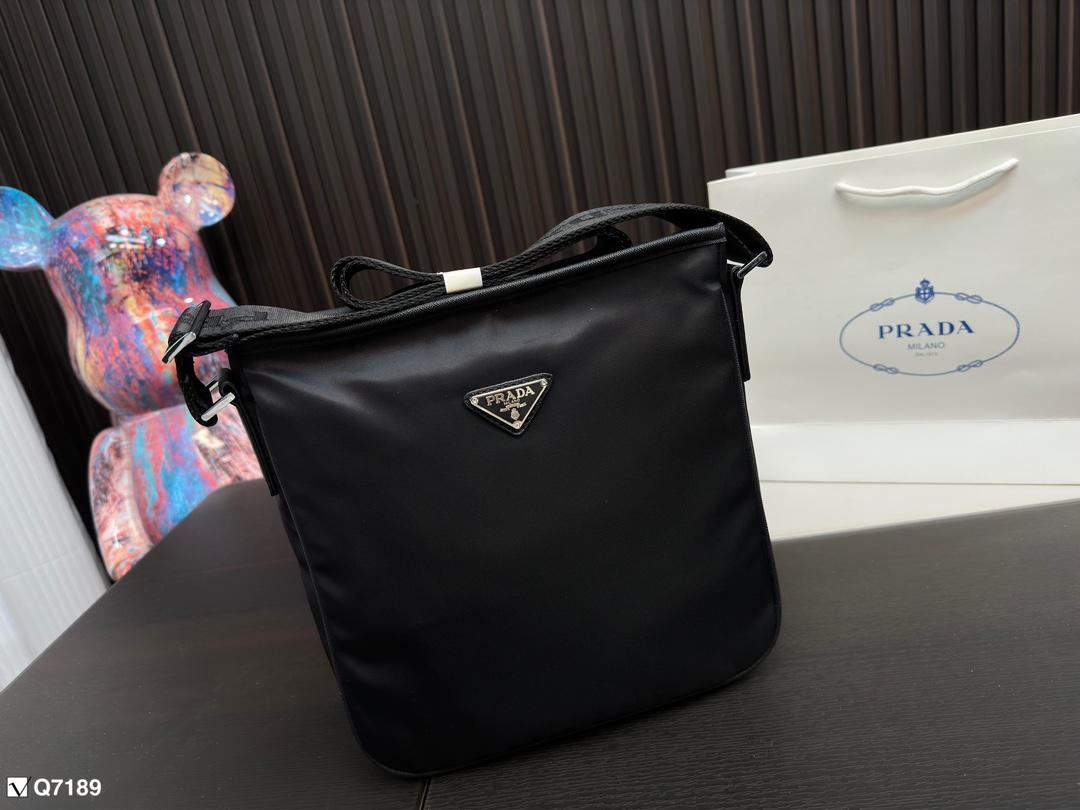 Replica Prada Bag 27x25cm