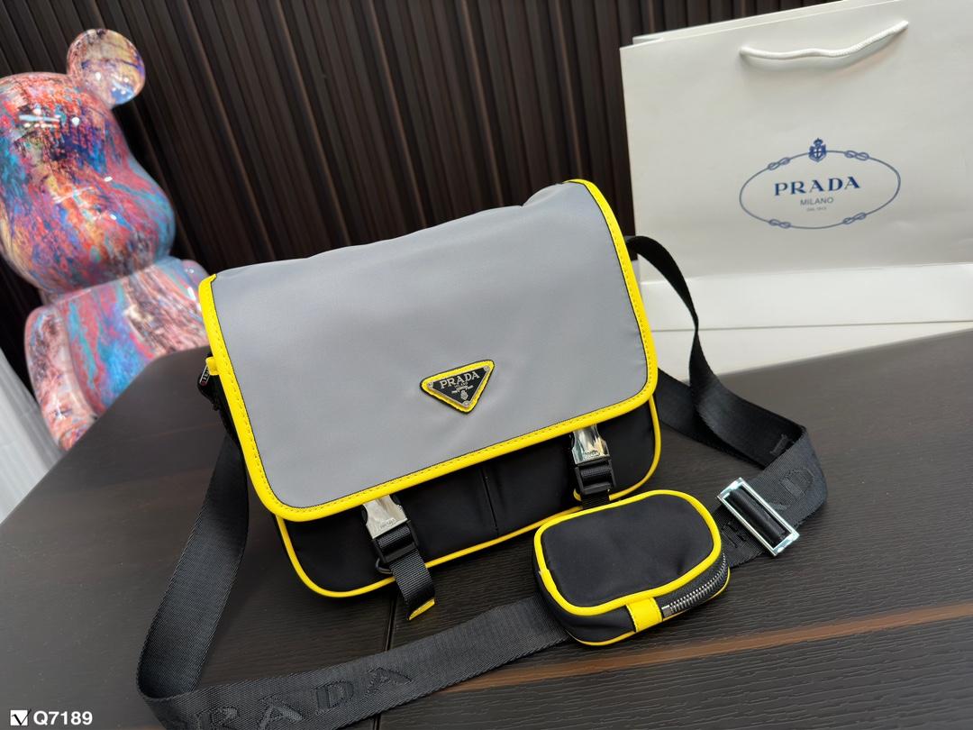 Replica Prada Bag 22x25cm