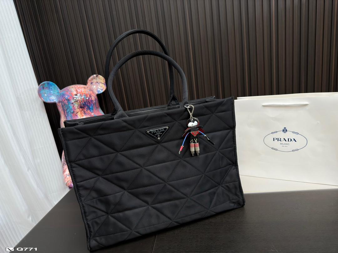 Replica Prada Bag 43x32cm