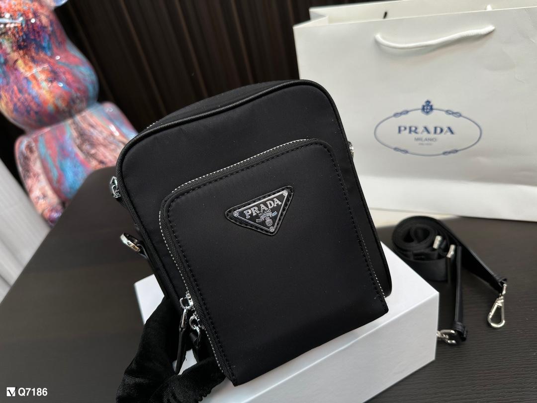 Replica Prada Bag 15x19cm