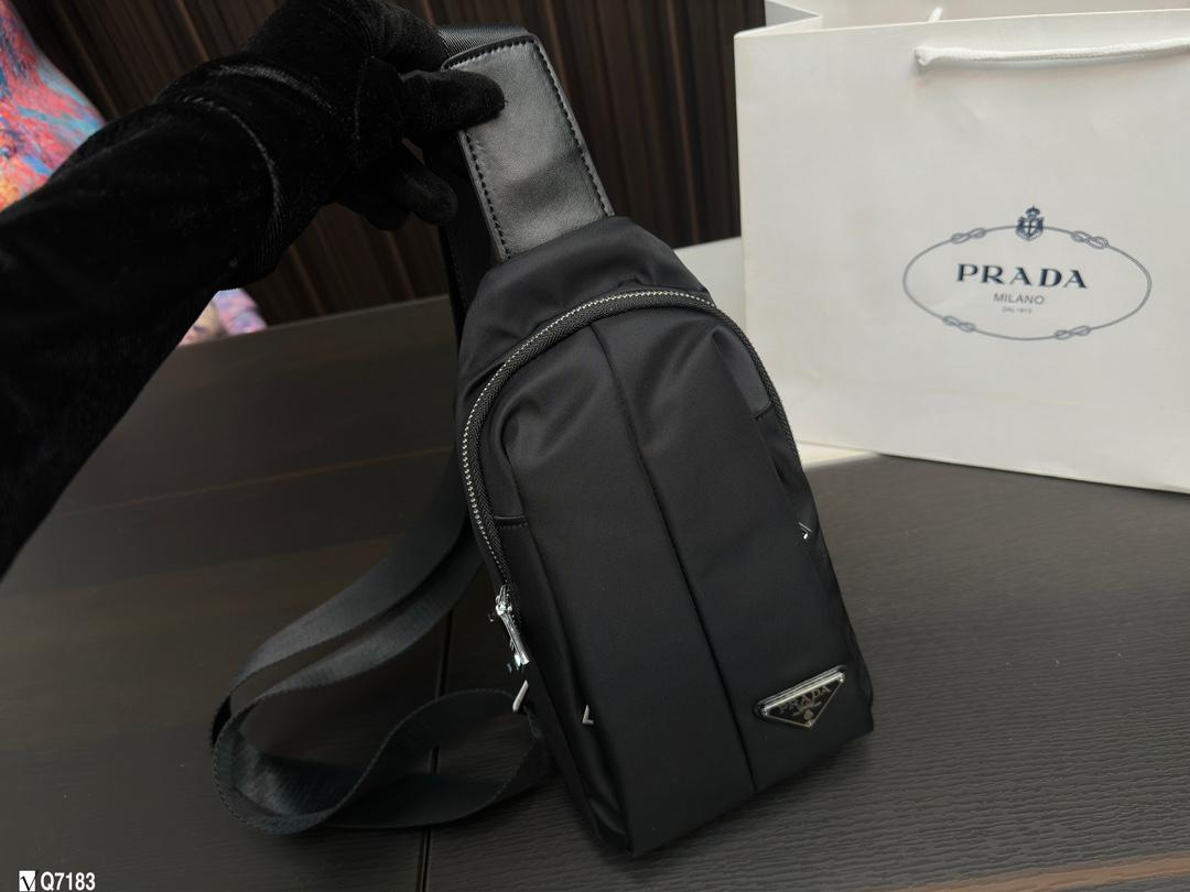 Replica Prada Bag 15x30cm