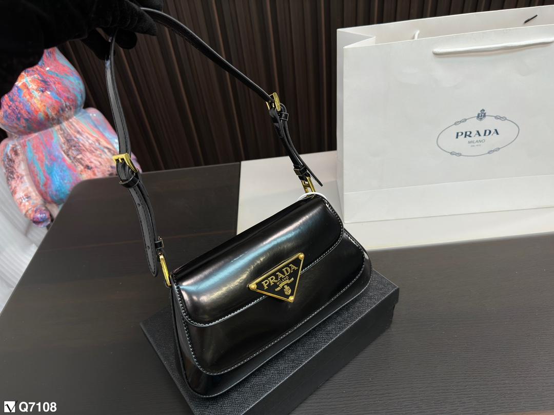 Replica Prada Bag 14x25cm